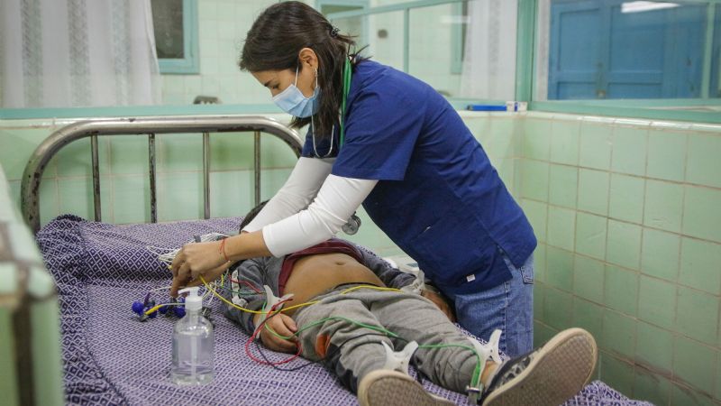 "Lleguemos al Barrio" brindó asistencia en el Hogar Escuela