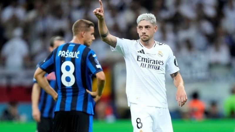 Debut con gol y título de Mbappé en Real Madrid