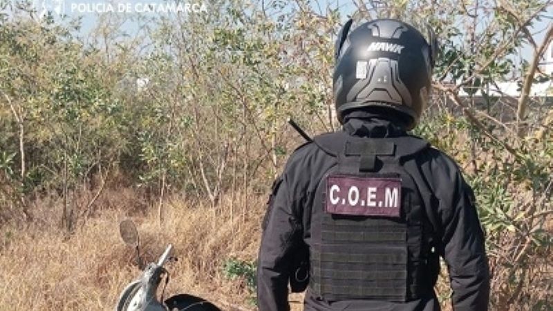 Encuentran una moto abandonada en Valle Chico