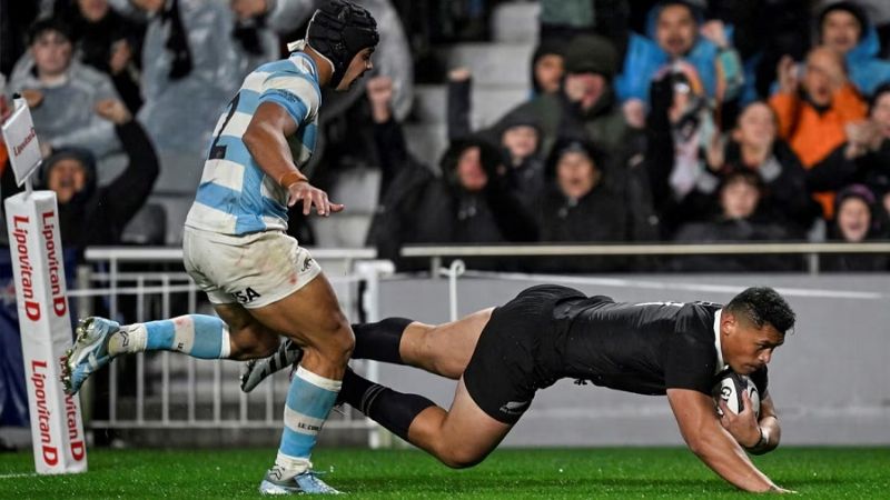 Los Pumas cayeron 10-42 ante Nueva Zelanda