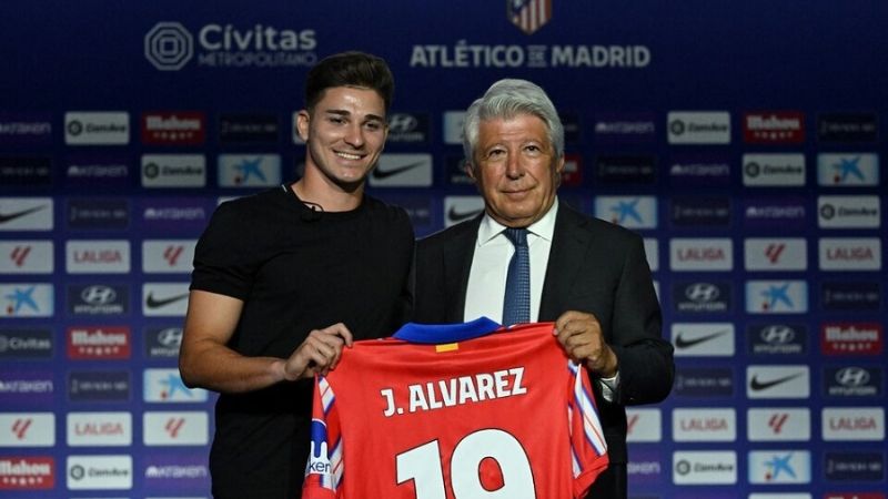 Julián fue presentado en el Atlético de Madrid