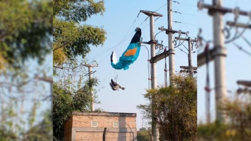 Tucumán: un parapentista quedó atascado entre cables de alta tensión