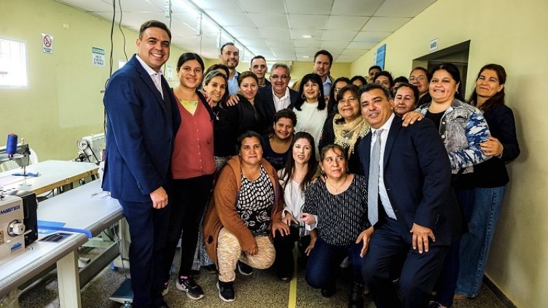 Se inició en Los Altos el proyecto Formativo y Productivo Textil