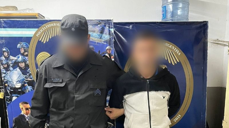 Detuvieron a un miembro de la mafia china que extorsionaba a supermercadistas chinos