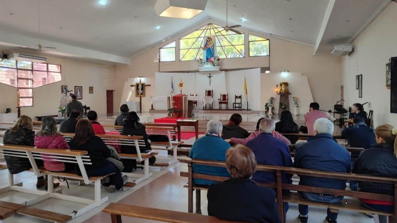 Invitan a encuentros para adolescentes