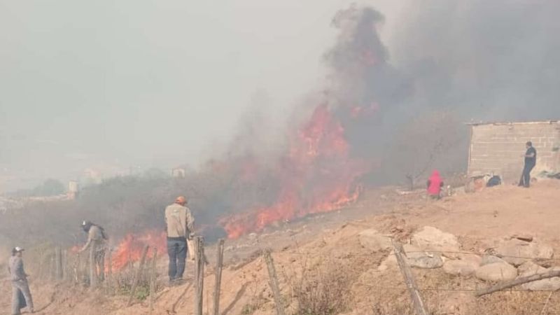 Bomberos en estado de alerta naranja y movilización por incendios