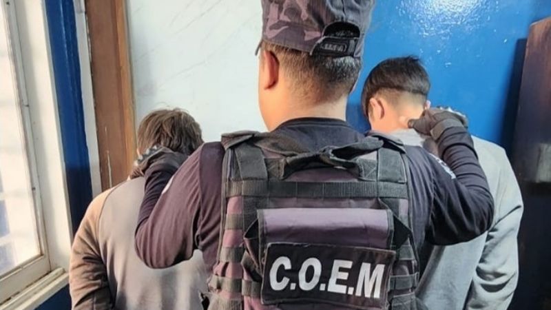 Detienen a dos arrebatadores en Catamarca