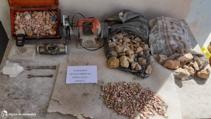 Incautan plantas de marihuana y piedra rodocrosita