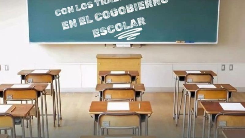 Con los trabajadores en el cogobierno escolar