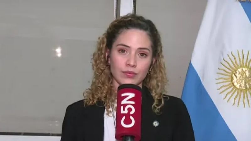 Tensión, gritos y forcejeos en La Libertad Avanza