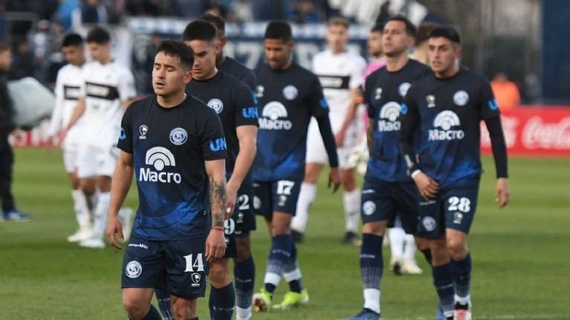 Un eficaz Platense se llevó 3 puntos de Mendoza