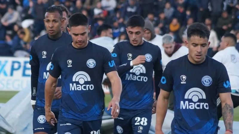 Un eficaz Platense se llevó 3 puntos de Mendoza