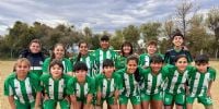 LAS CHICAS de San Martín golearon 3-0 a sus pares de Obreros, por el torneo Anual Femenino de Las Chacras.