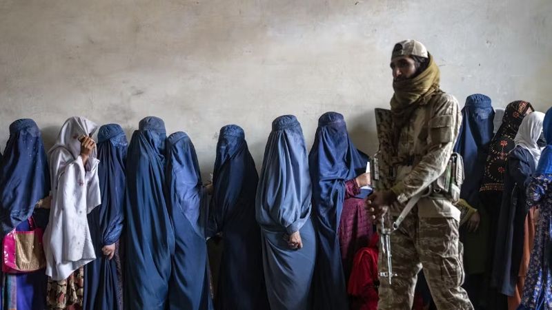 Las diez prohibiciones más espantosas en la Afganistán