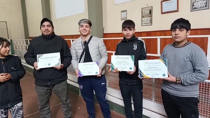 Homenaje de las Bochas a sus jugadores y niños