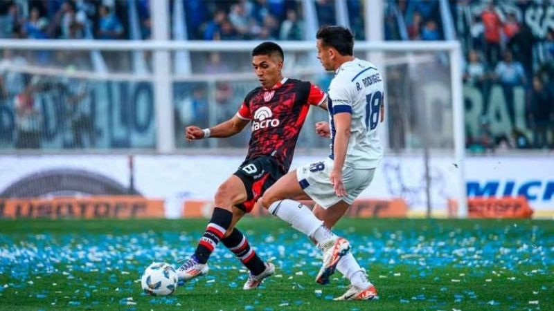 Talleres e Instituto a mano: 1 a 1