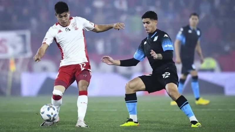Por los arqueros, Huracán y Racing igualaron 0 a 0