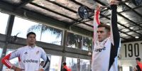 MEZA Y BUSTOS en el gimnasio del River Camp, preparándose para enfrentar a su ex club, Independiente.