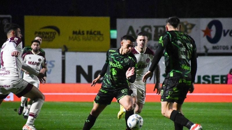 Sarmiento y Lanús no se sacaron ventajas: 0 a 0