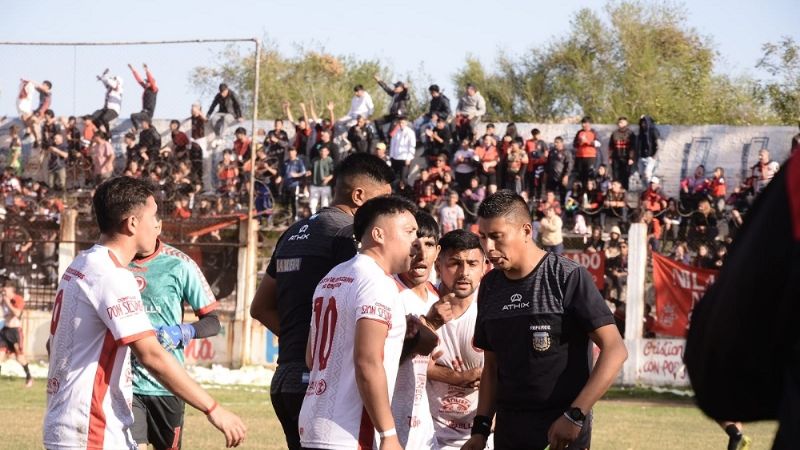 Chacras “calientes”; bochorno en el “clásico del fraile”