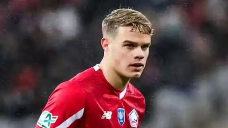 Miramón vuelve al país para sumarse a Boca