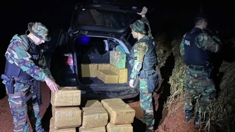 Secuestran un cargamento millonario de marihuana