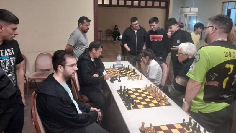 Adhesivos Pegamil ganó la 2da. fecha por equipos