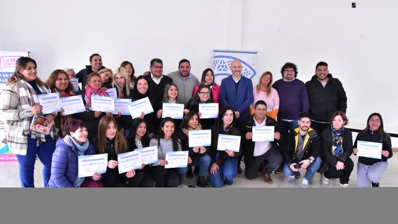 Salud entregó de certificados en Valle Viejo