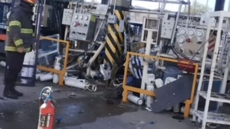 Estrelló su avioneta contra la fábrica de donde fue despedido