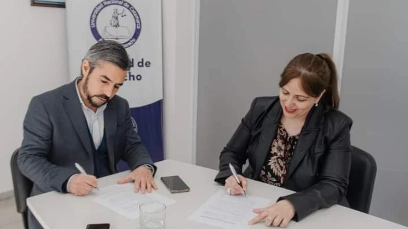 Convenio entre la Facultad de Derecho y la Cámara de Diputados para Prácticas Profesionales