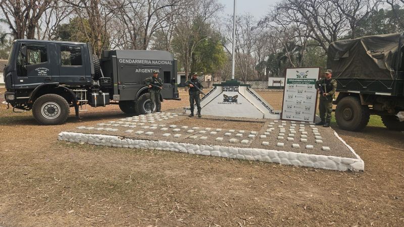 Tiroteo en la montaña con narcomochileros: falleció uno de los atacantes