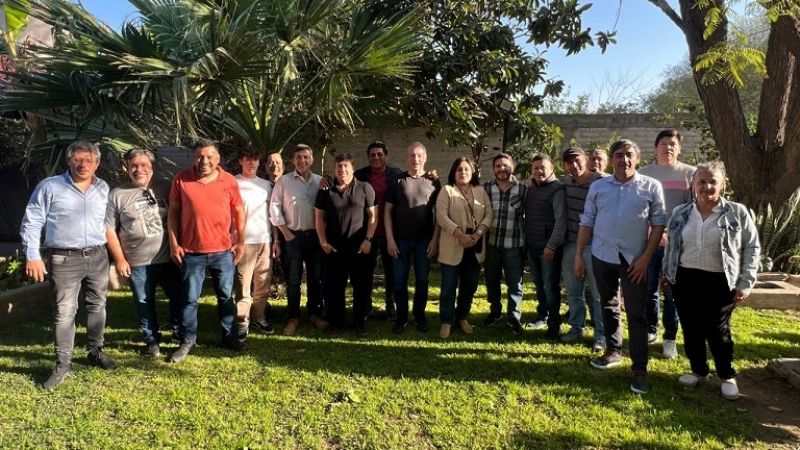 Manzi reunió a los dirigentes de su espacio