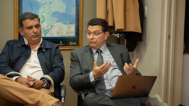 El vicegobernador y senadores recibieron a una autoridad de la Universidad de California