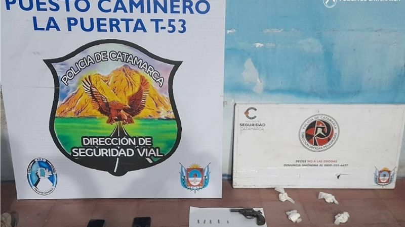 Incautan cocaína en La Puerta