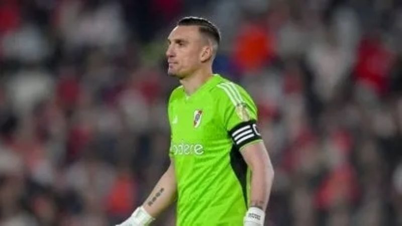 “Hay chicos más jóvenes que merecen su oportunidad”