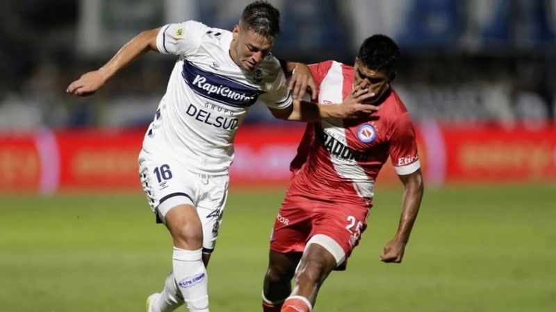 Dos partidos cierran la fecha 13