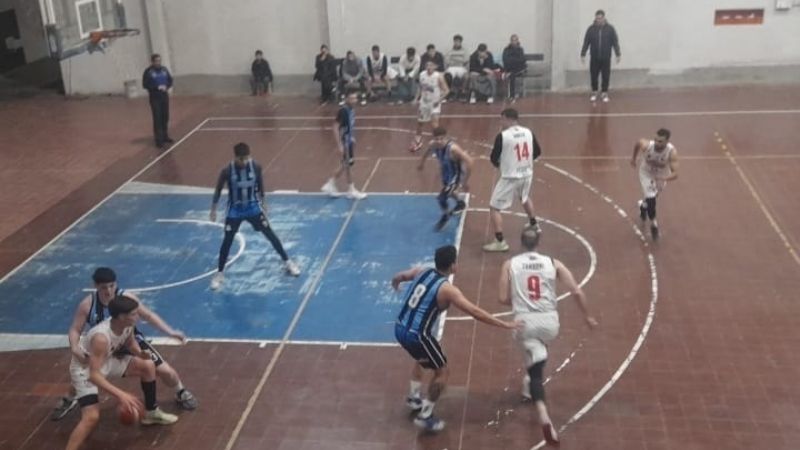 Red Star venció a Ateneo en 1ra y U13, y a Montmartre en U21