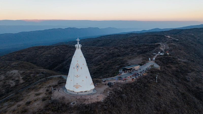 Se inauguró la imponente imagen de la Virgen del Valle