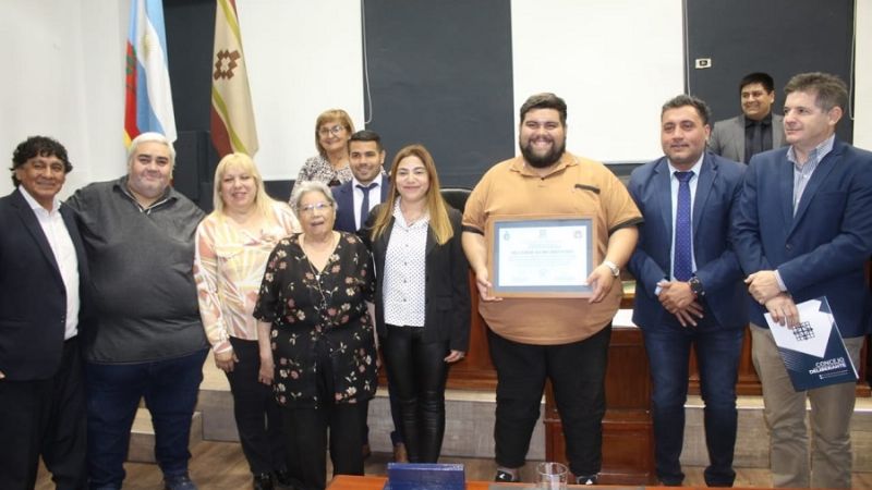 El CD capitalino reconoció a Emanuel Godoy