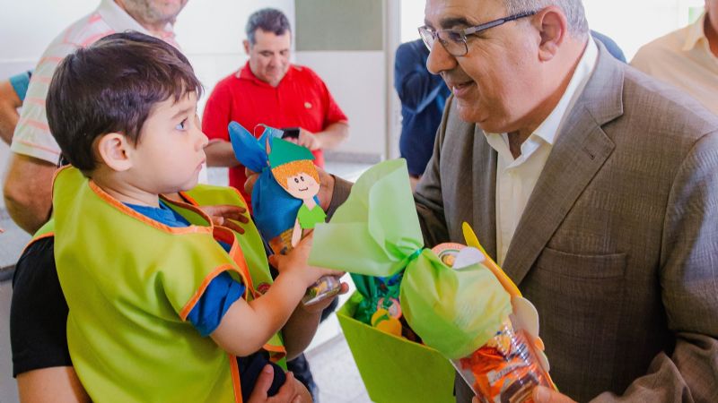 Capayán: más vecinos tienen sus viviendas propias y las infancias su CDI