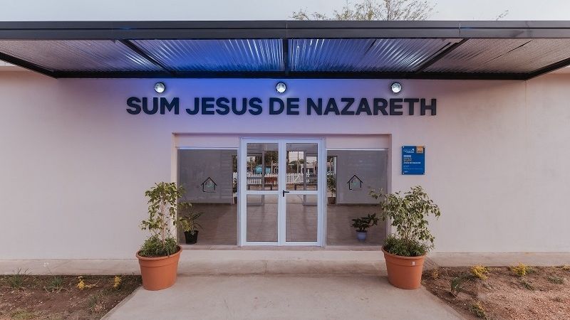 Saadi inauguró el SUM en el Barrio Jesús de Nazareth