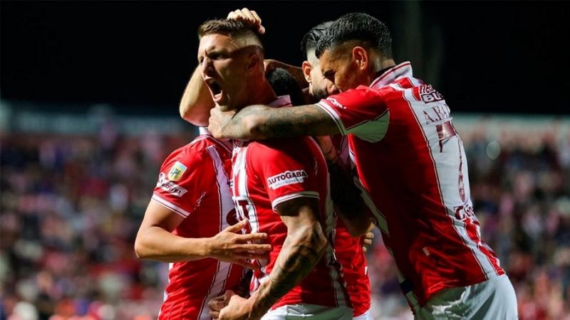 Unión, único escolta a 3 puntos del líder Vélez