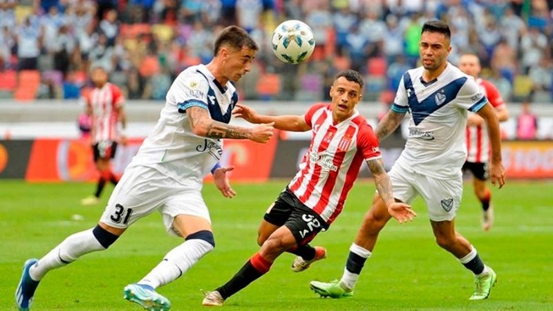 Vélez por más ventaja en la cima de la Liga