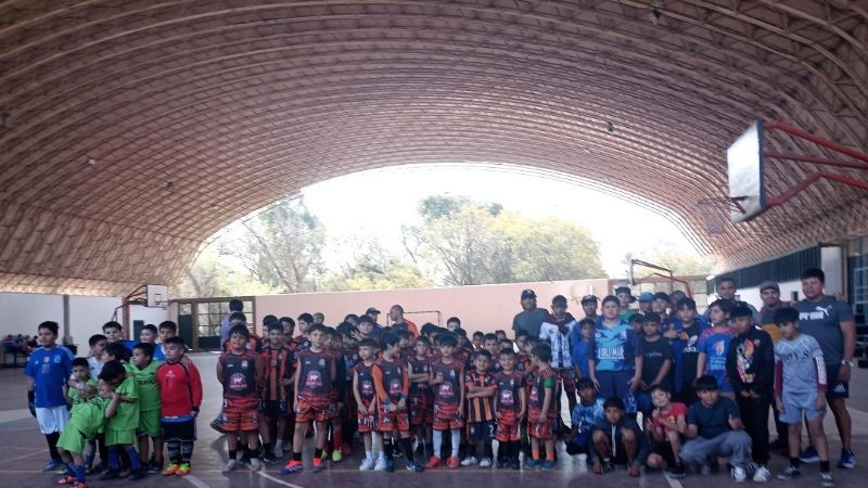 Primer Torneo Interbarrial de los Centros Comunitarios de Extensión