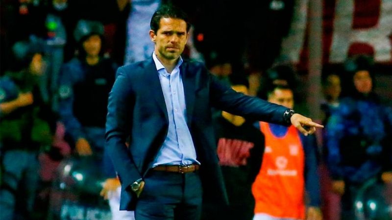 En México, anotan a Gago en la sucesión de Martínez