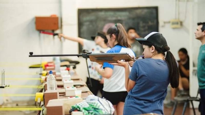 Santillán y Luna al Tiro Deportivo de los “Evita”