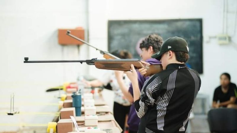 Santillán y Luna al Tiro Deportivo de los “Evita”
