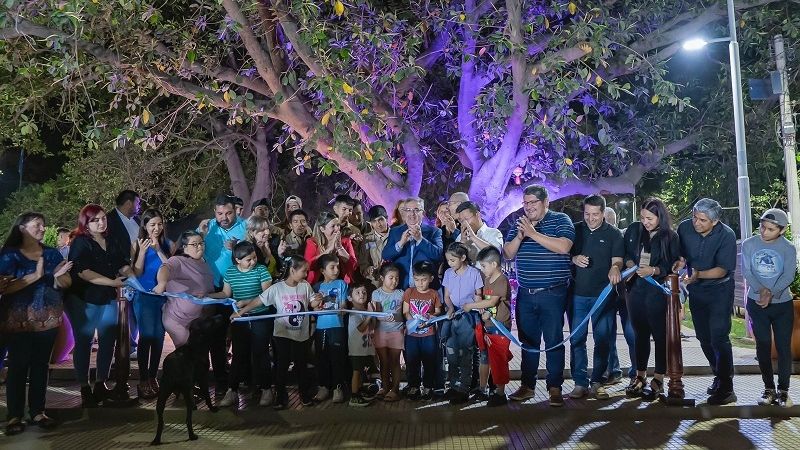 Pusieron en valor la nueva renovada Plaza de Villa Dolores