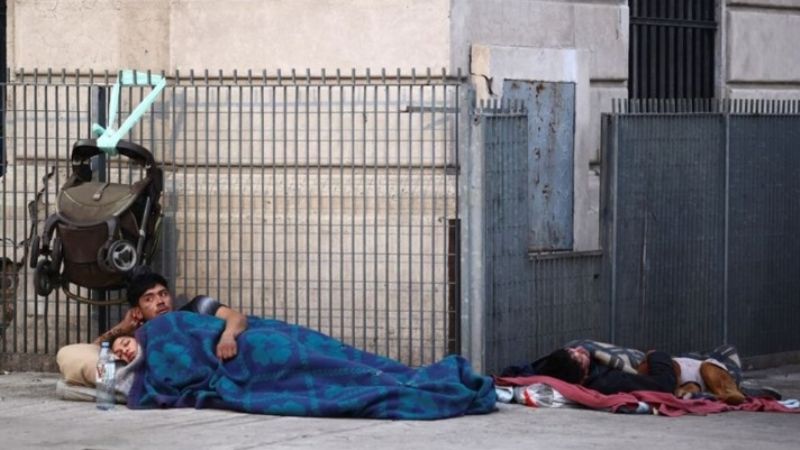 La pobreza subió al 52,9% en el primer semestre del año