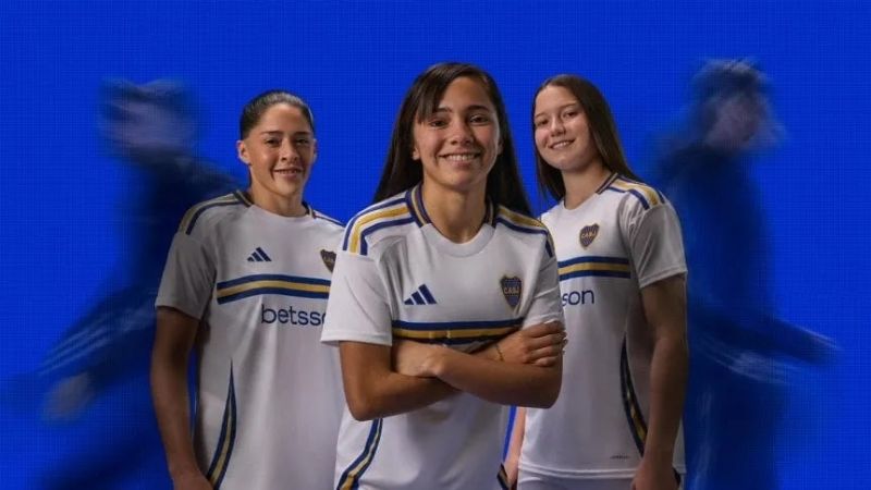 Boca presentó su nueva camiseta alternativa